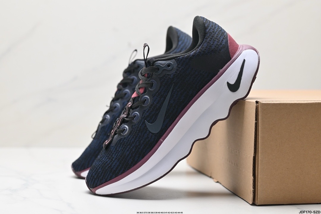 Nike MOTIVA