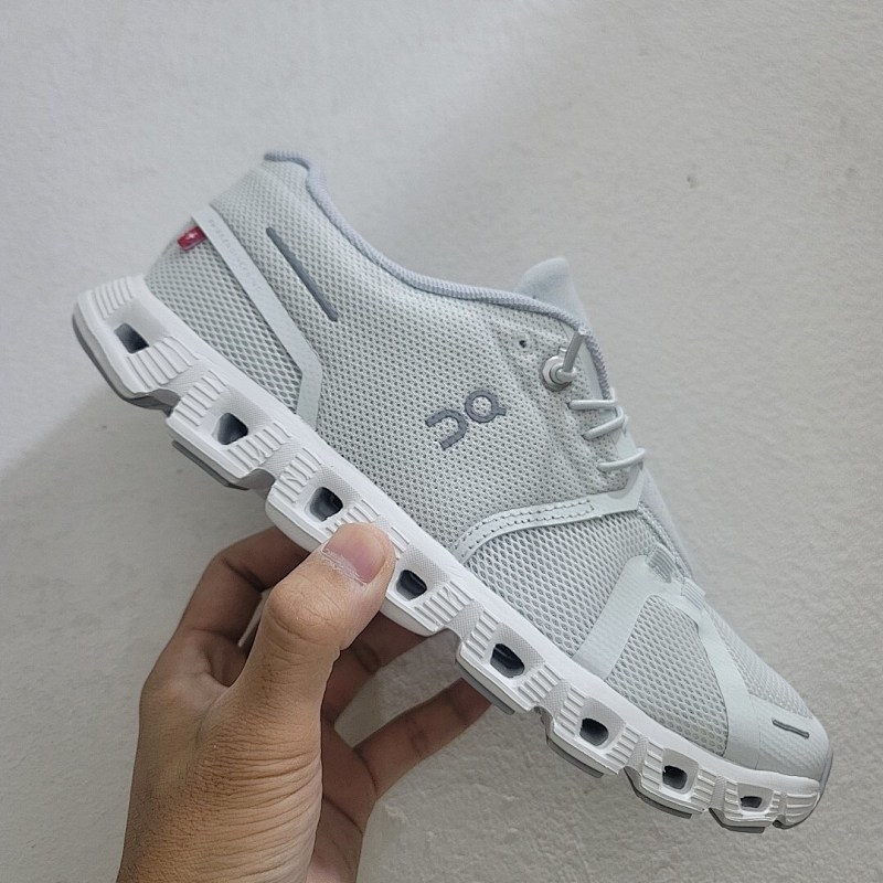 On Cloud 5 colour options