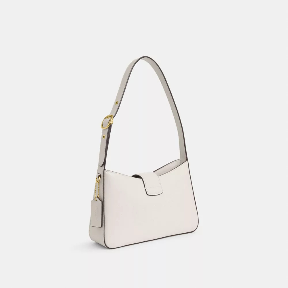 COAthtCH Classic handbags