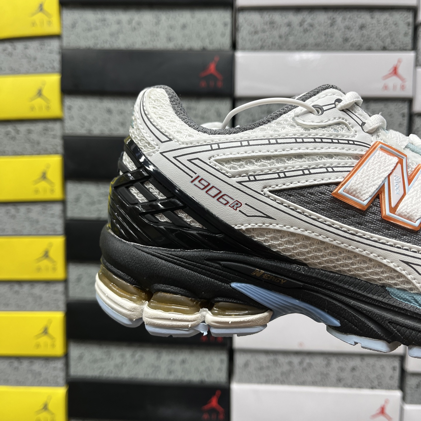 New Balance 1906 Sneakers detail 1
