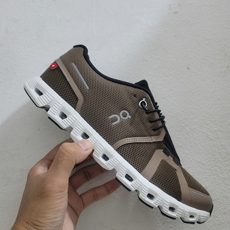 On Cloud 5 colour options