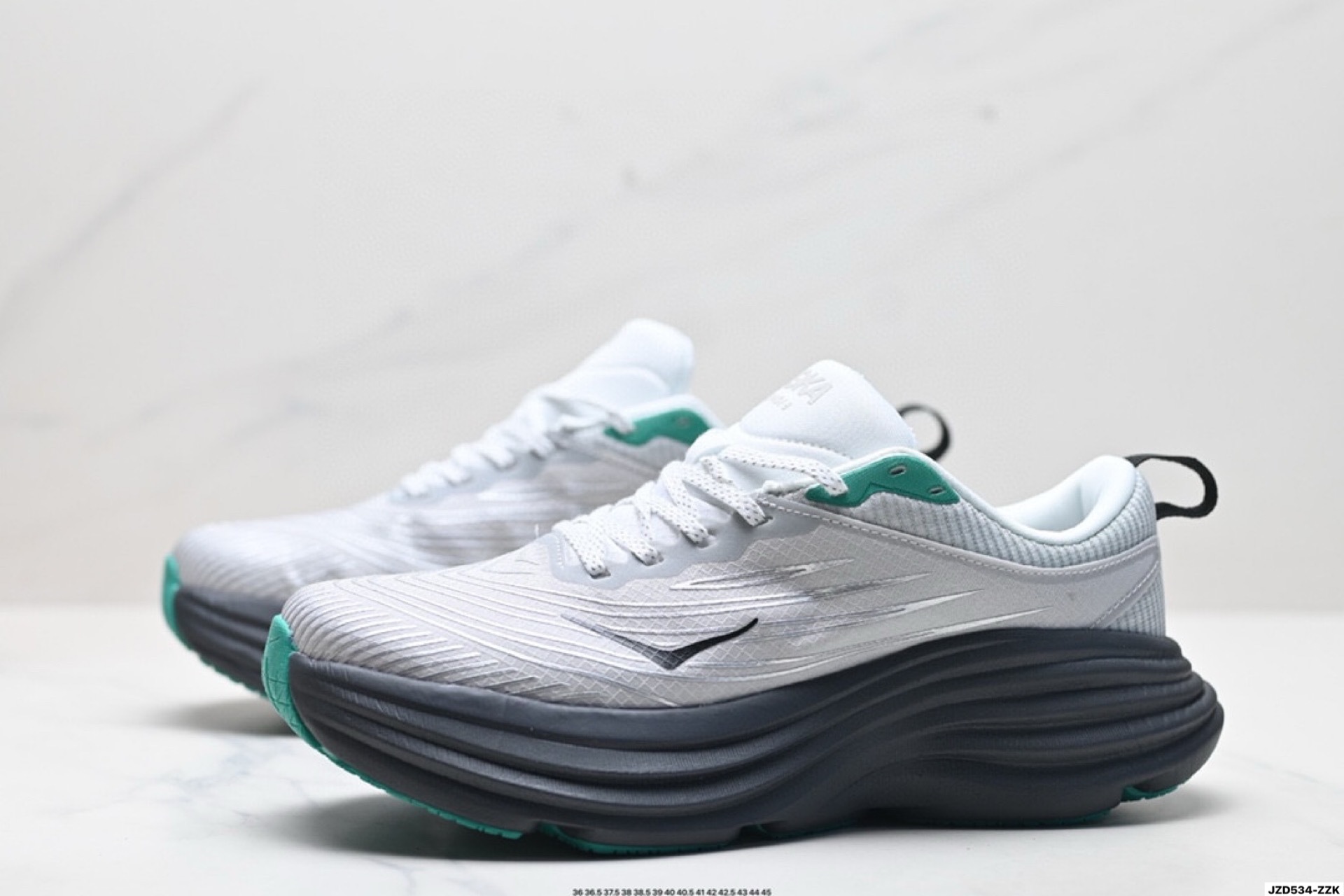 HOKA Bondi 8