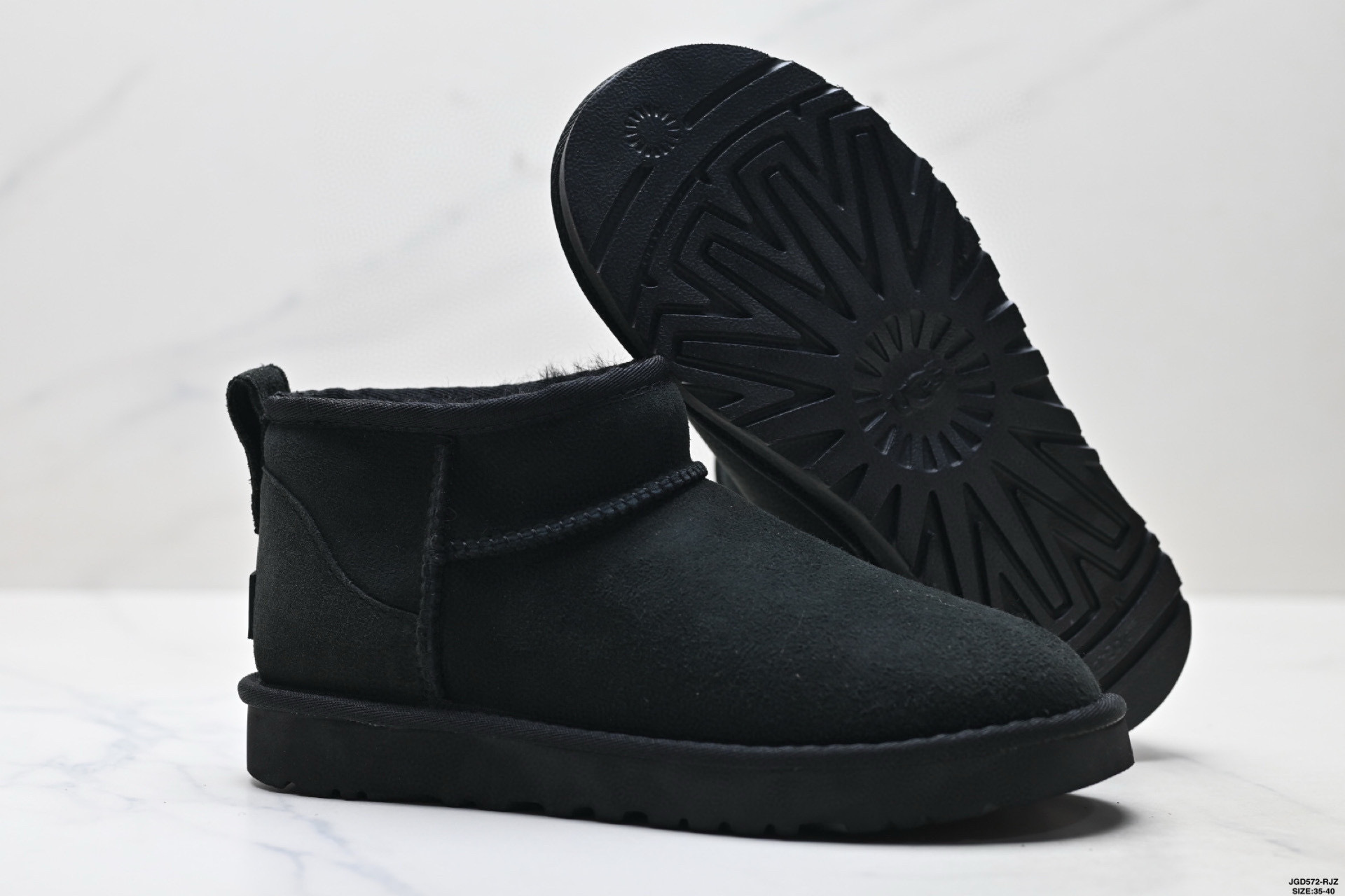 UGG Classic Ultra Mini Detail 1