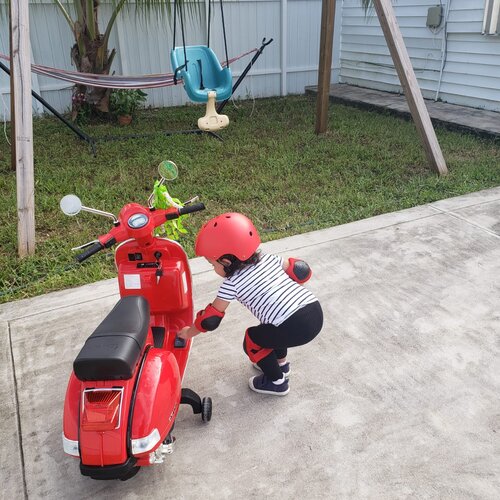 Kids Ride on Vespa Scooter Motorcycle