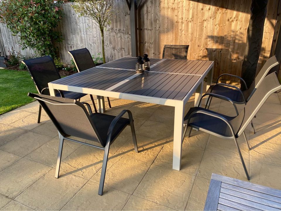 Aluminium Textoline Stackable Garden Chairs - Comes with tables