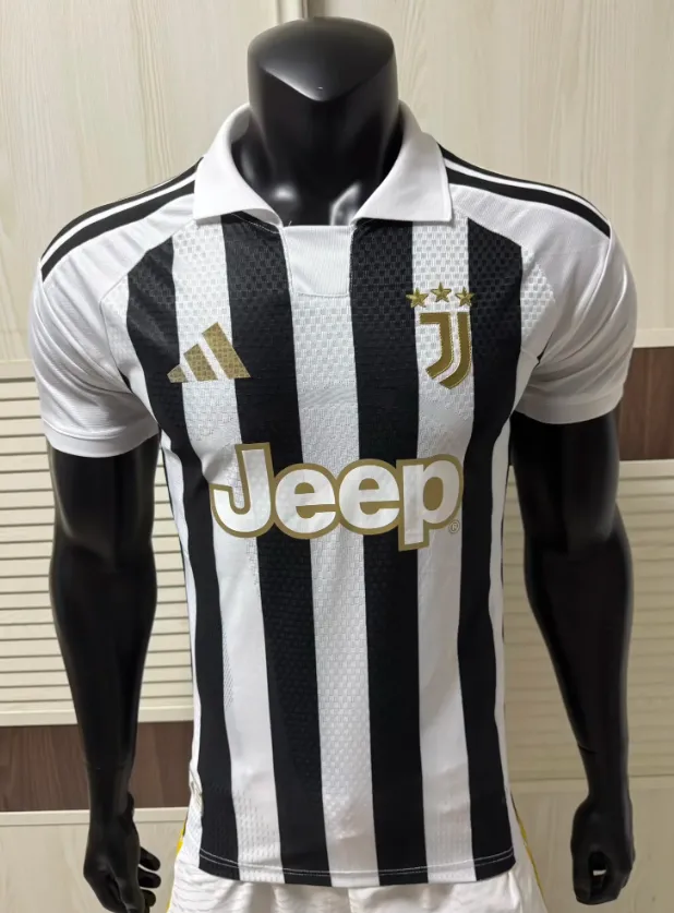 Juventus Home Jersey Player Version 26/27