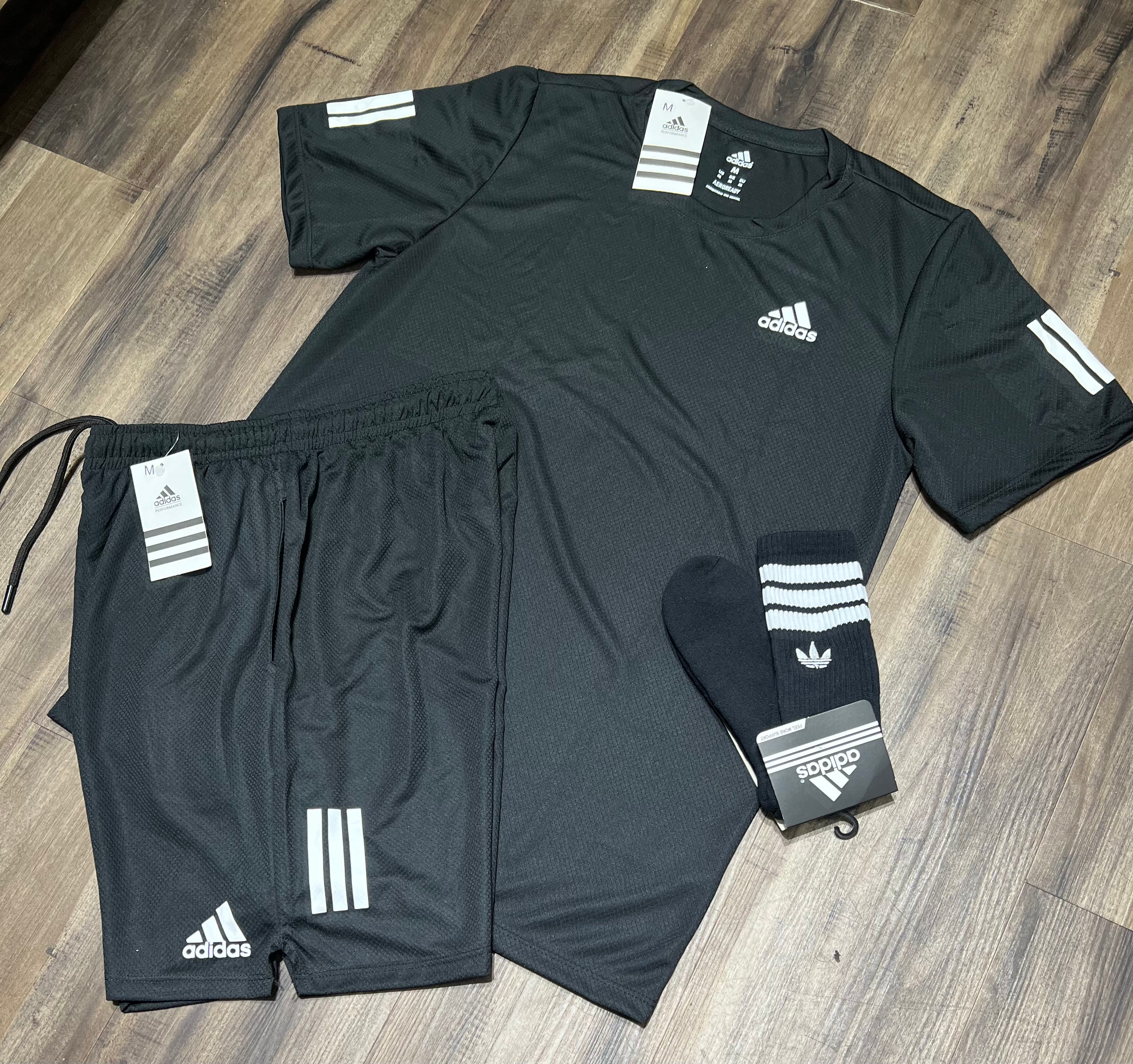 Oferta Kit  camiseta shorts e meia