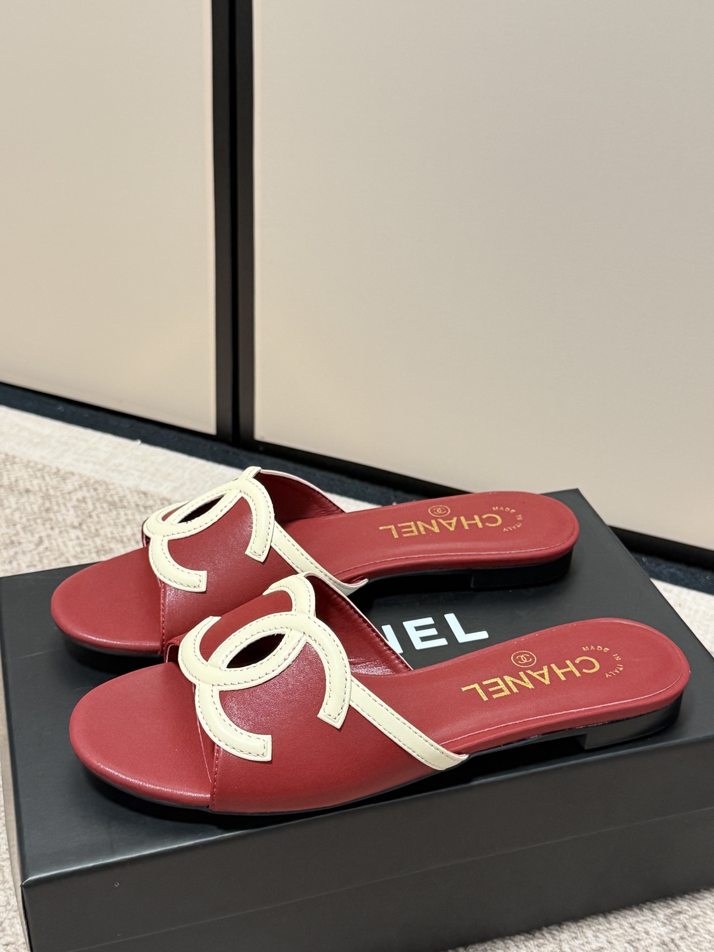 Chanel Cutout Double-C Slide Sandals - Red