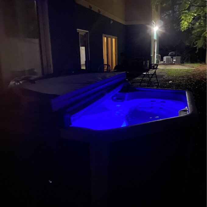 Lifesmart Spas Sereno 4 - Person 22 - Jet Plug And Play Hot Tub