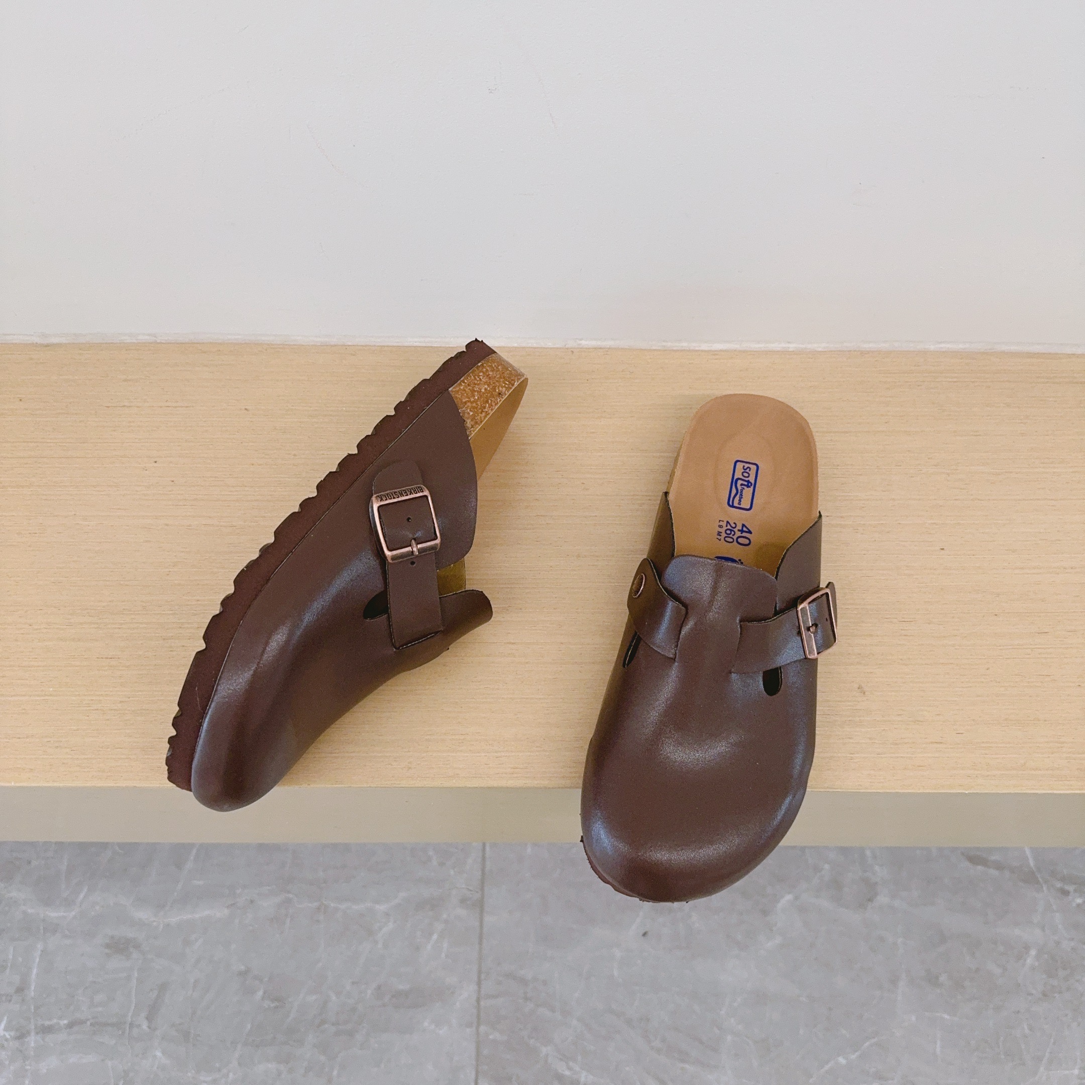 UGG Kids Matte And Gloss Series Birken-Style Clogs Adult And Kids