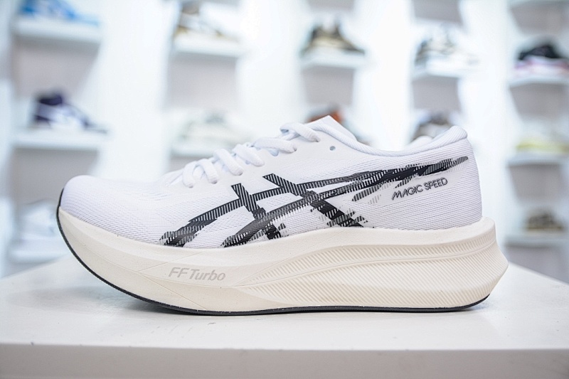 ASICS Running Shoes product