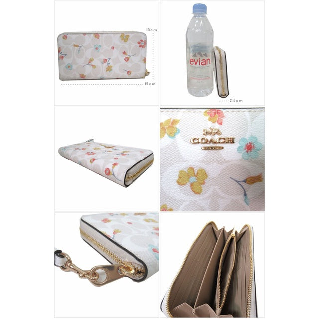 COAthtCH Classic handbags