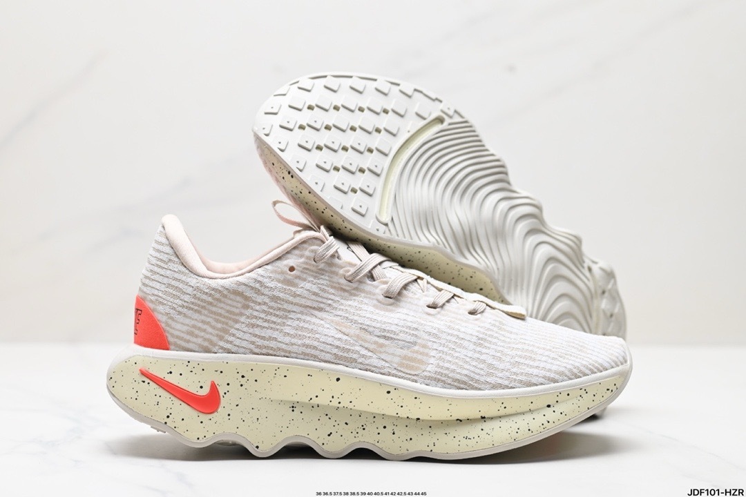 Nike MOTIVA
