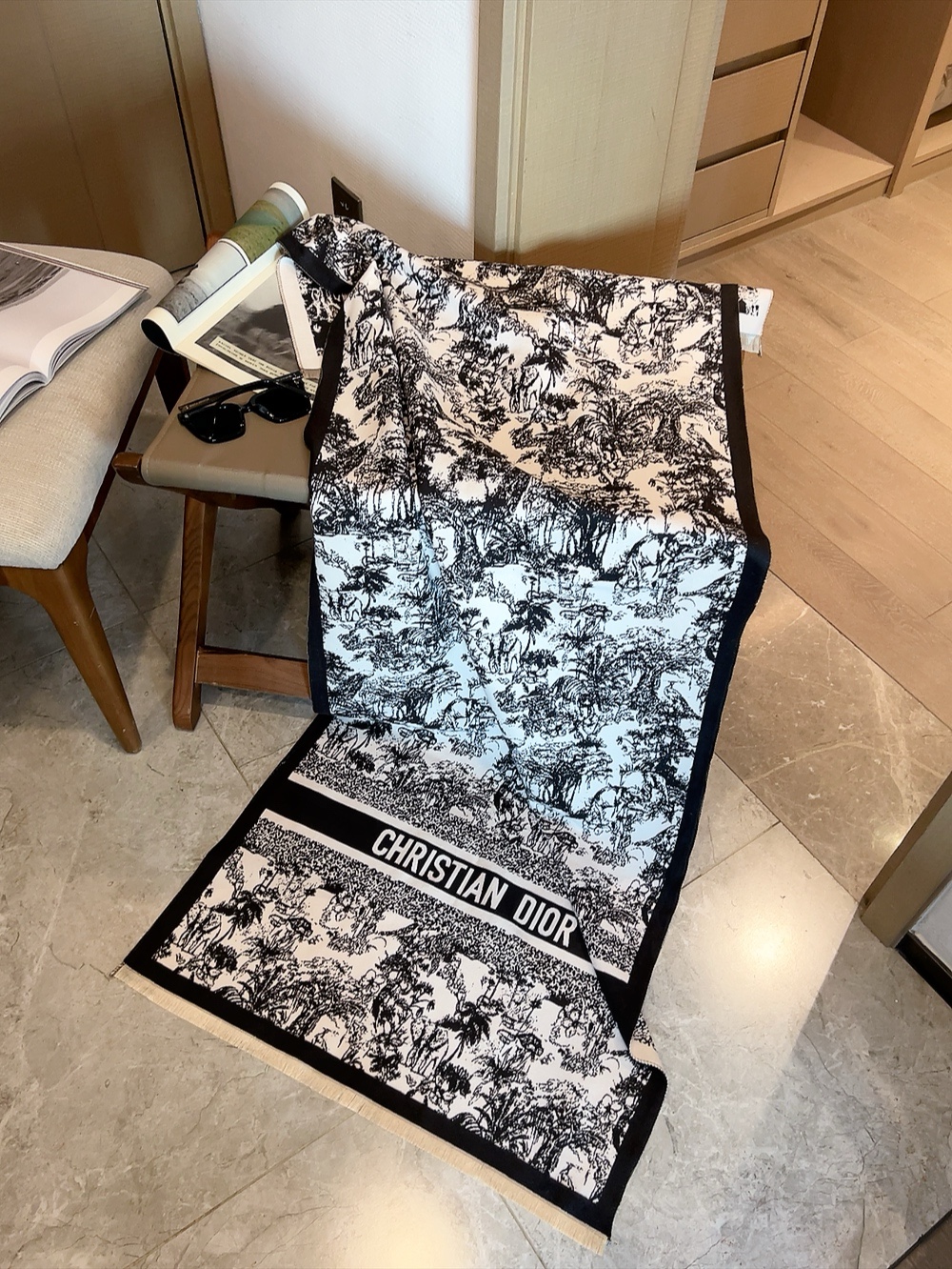 Dior Toile Print Scarf Black and Grey 90 x 180 cm / 65 x 180 cm
