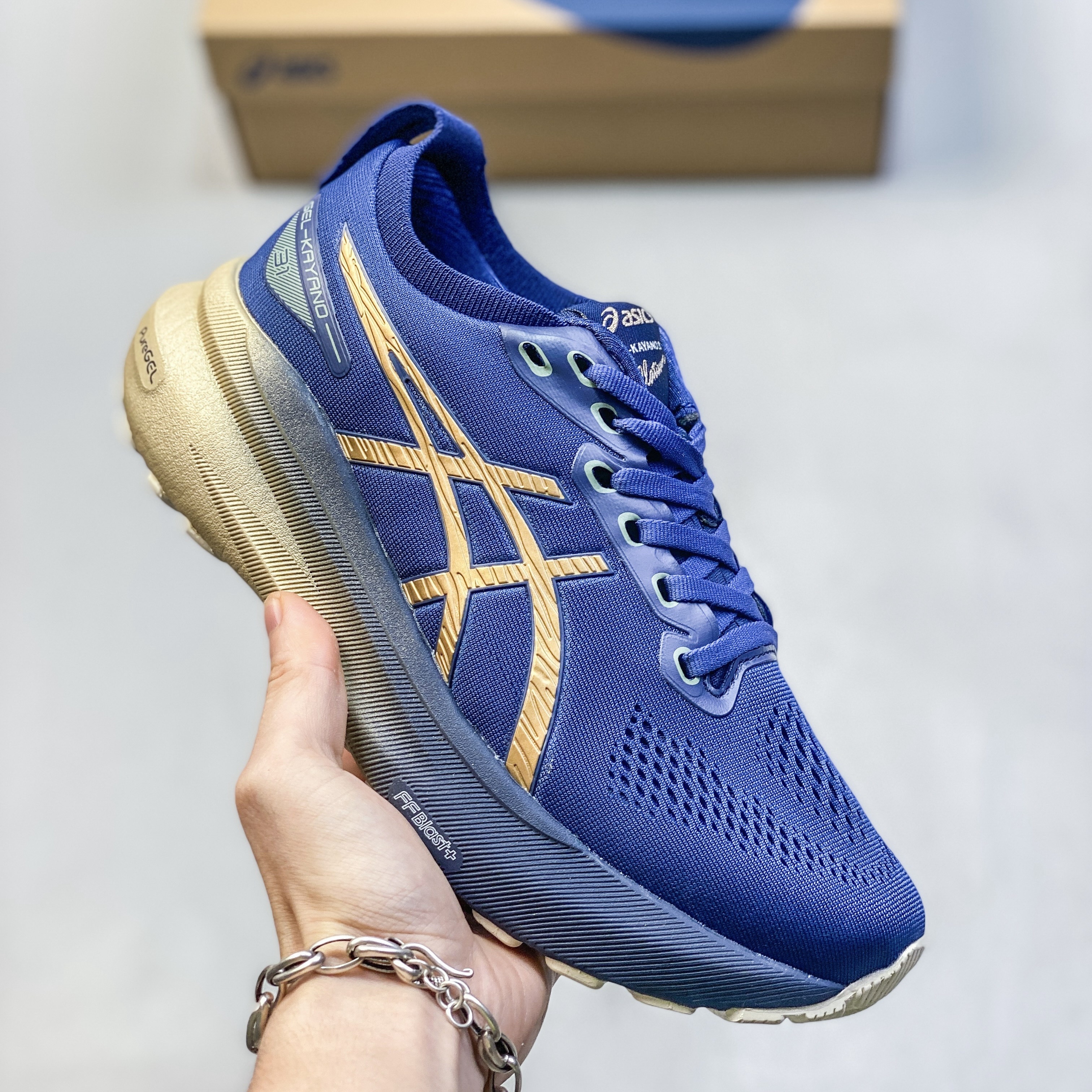 ASICS Gel-Kayano 31