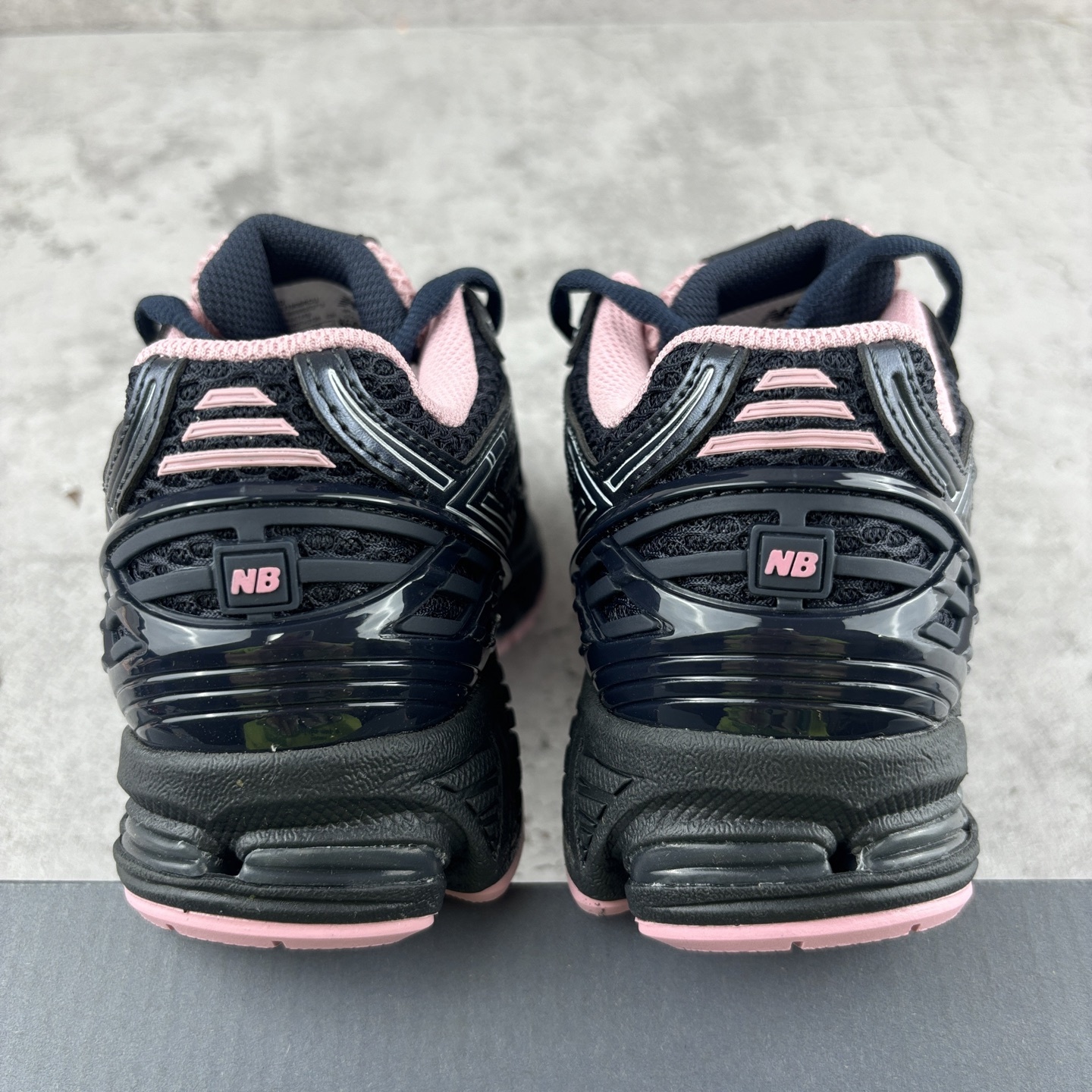New Balance 1906 Sneakers detail 1