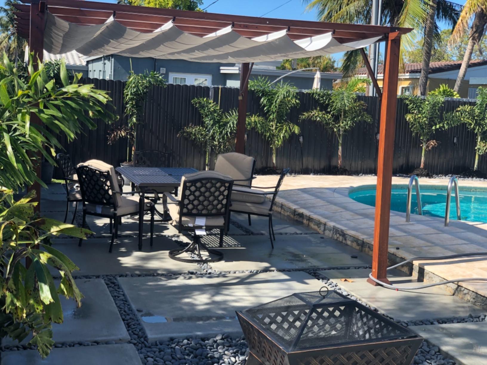 Palermo Soft Top Pergola, Off-White Canopy
