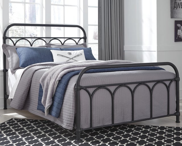 Nashburg Metal Bed