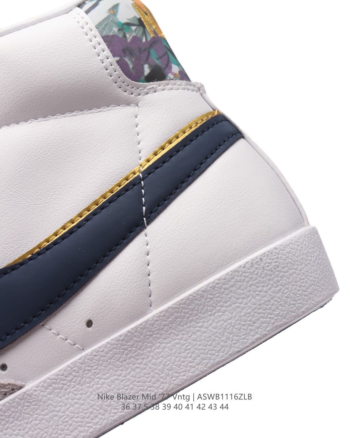 Blazer Mid