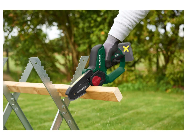 PARKSIDE® Mini-tronçonneuse à bois sans fil PGHSA 12 C3, 12 V