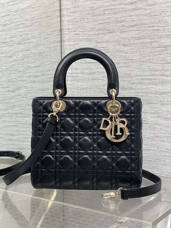 Lady Dior Medium Bag Black Diamond Clasp