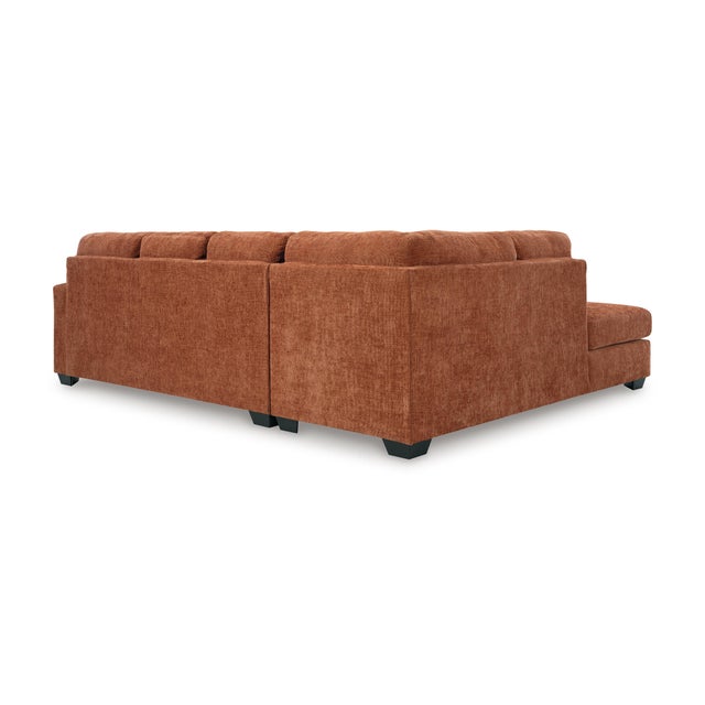 Aviemore 2-Piece Sectional with Chaise