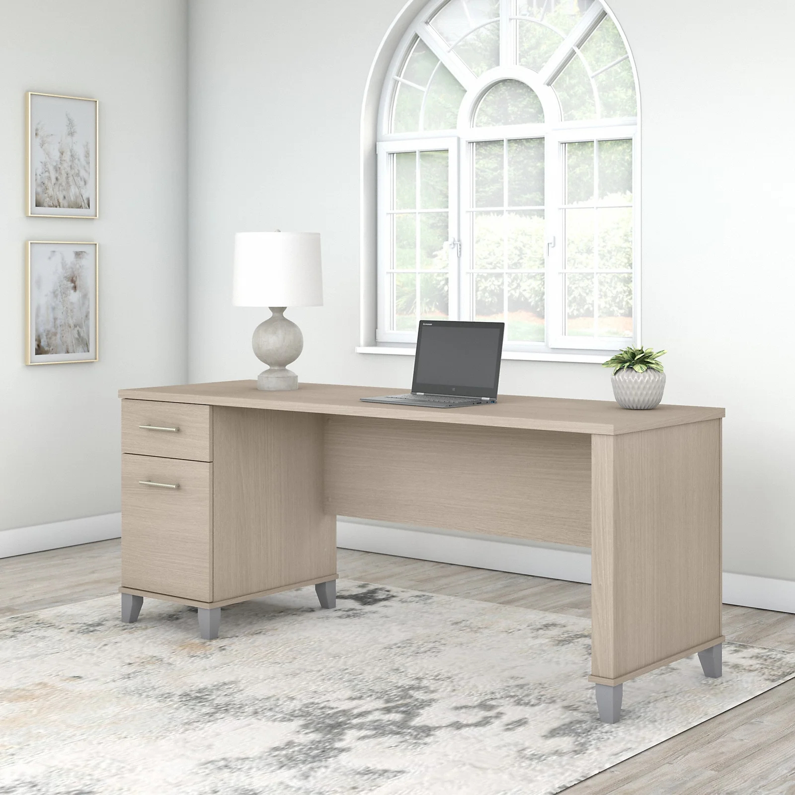 Cisco Desk