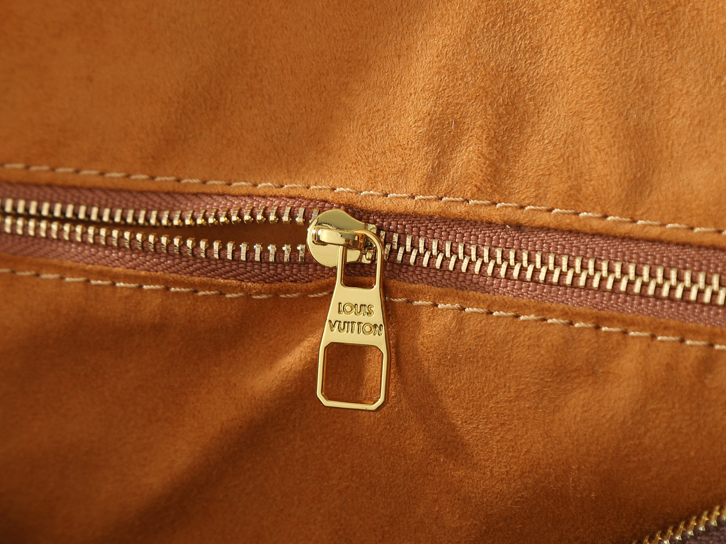 LV Speedy Soft 30（Ostrich Embossed）