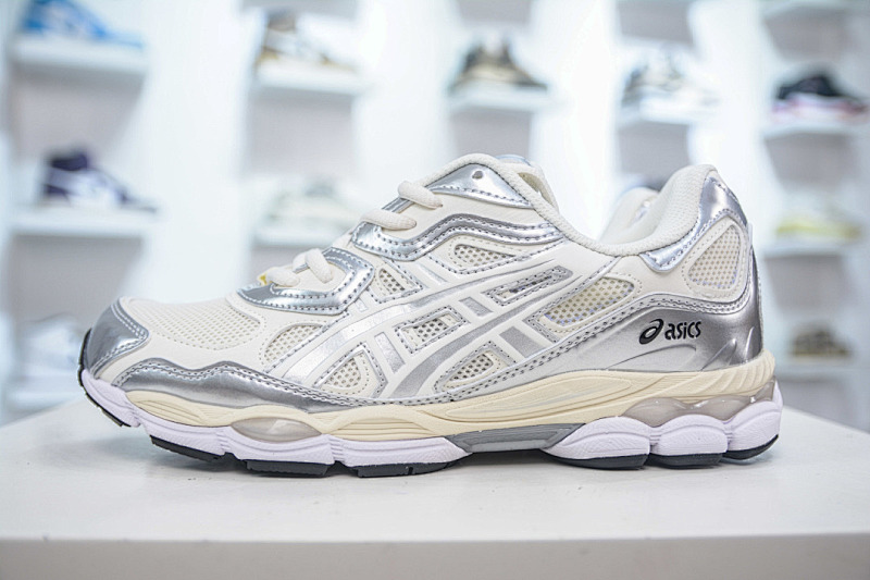 ASICS Running Shoes product