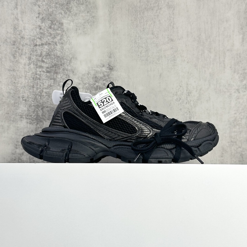 Balenciaga 3XL 520 Limited Edition Black Sneakers