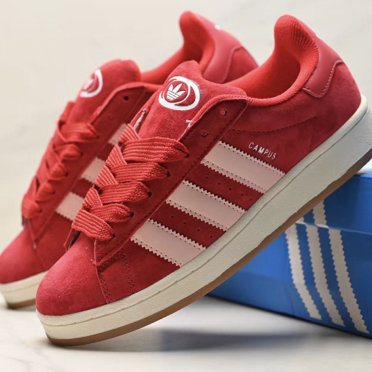 Adidas Campus