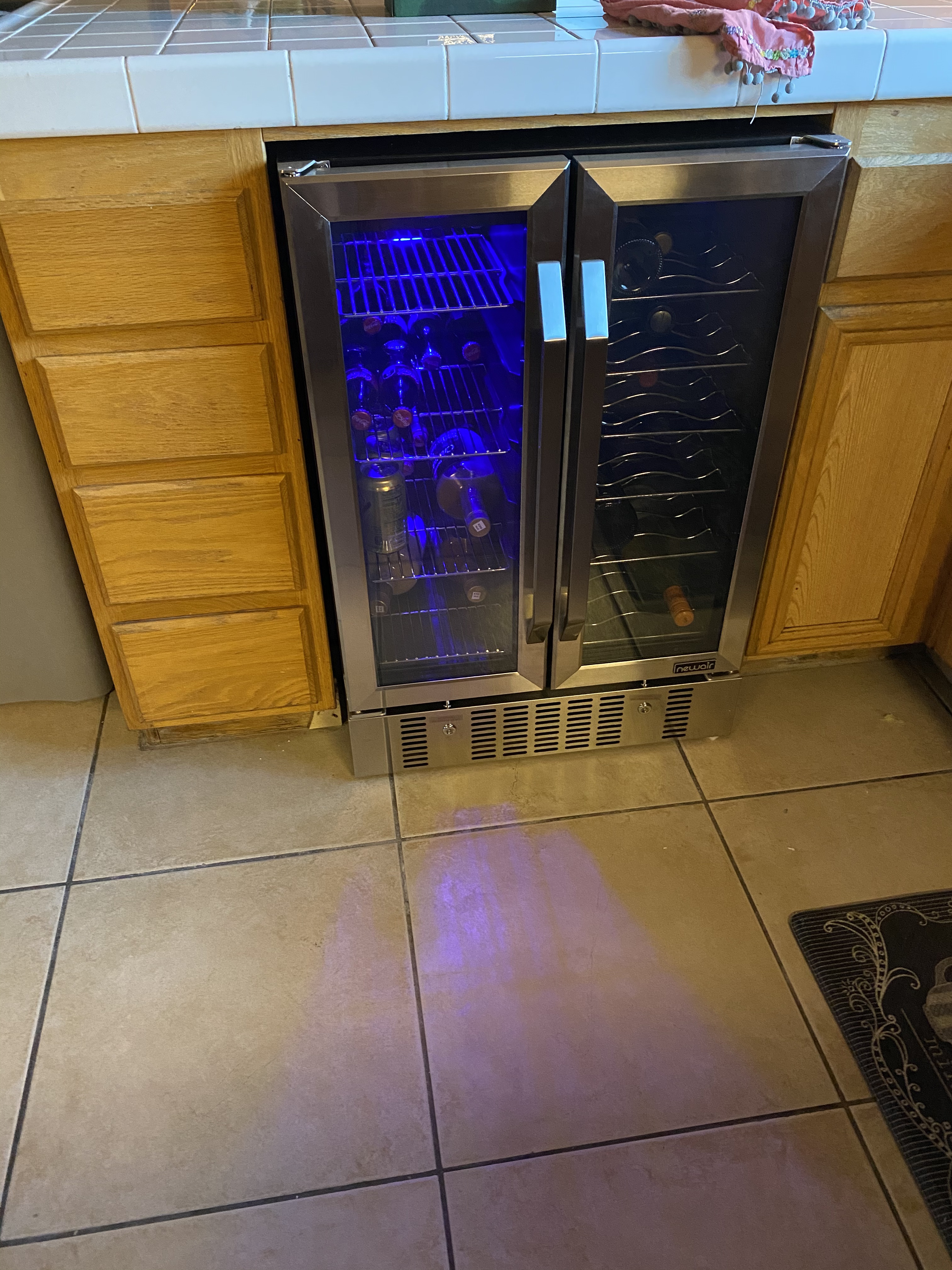 NewAir 24” Wine and Beverage Refrigerator and Cooler