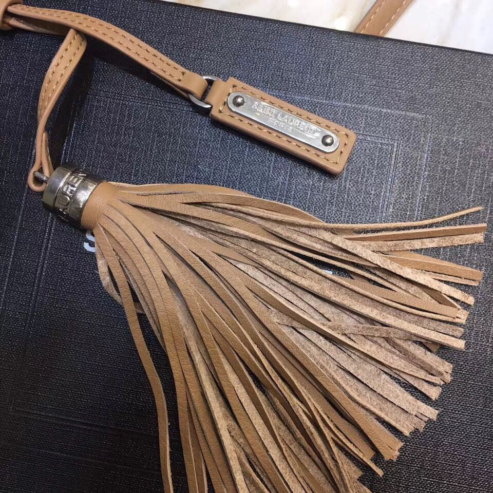 YSL Saint Laurent Monogram Bag detail 1