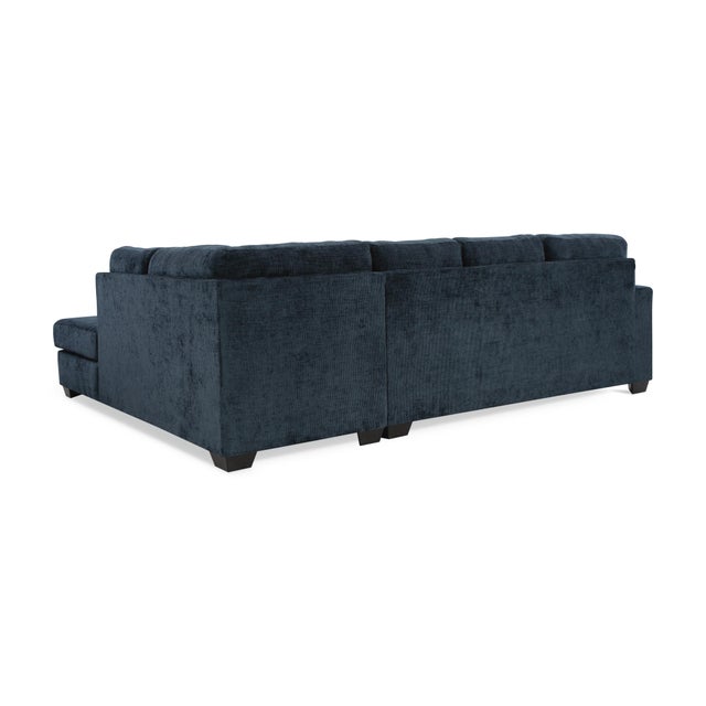 Aviemore 2-Piece Sectional with Chaise