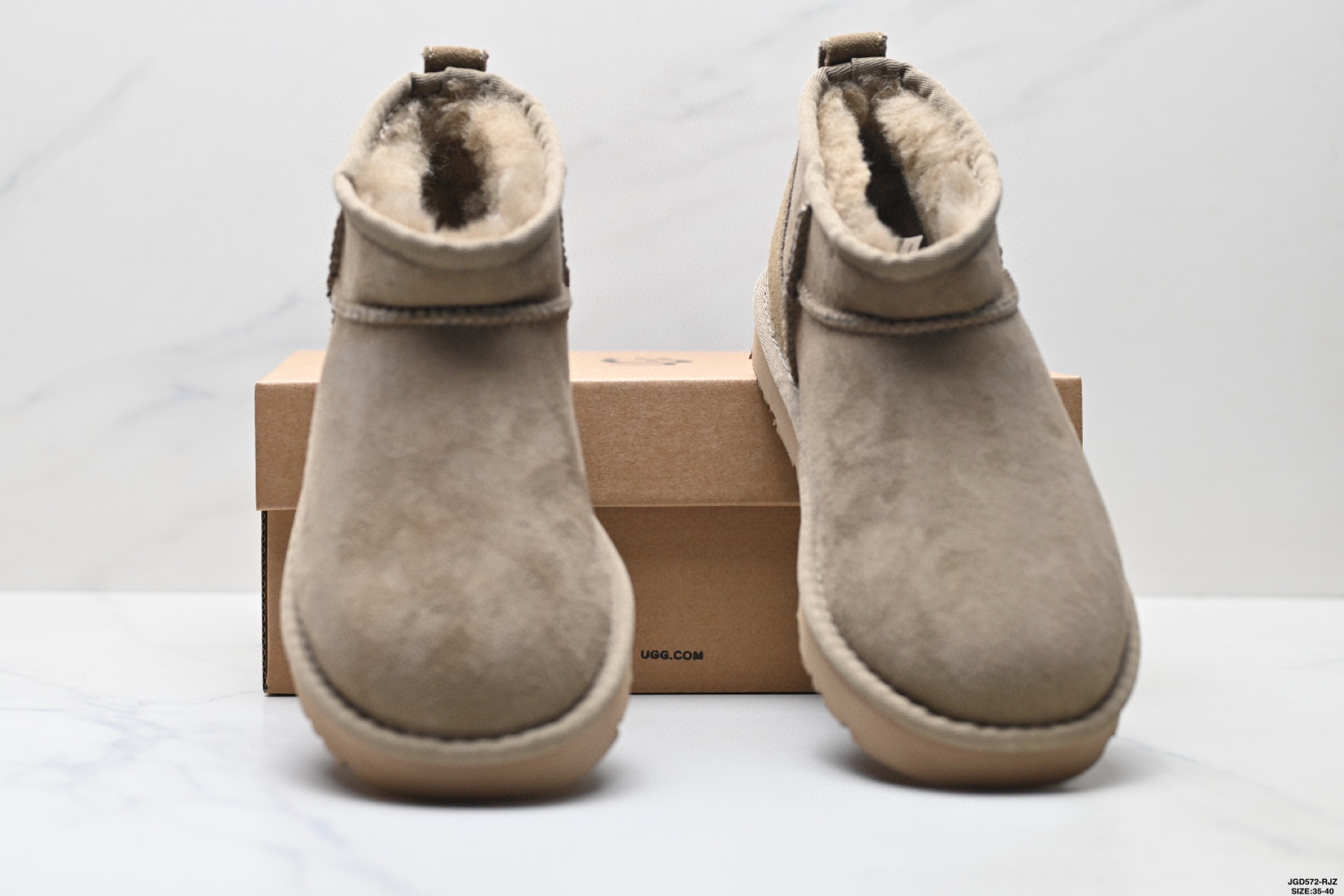 UGG Classic Ultra Mini Detail 7