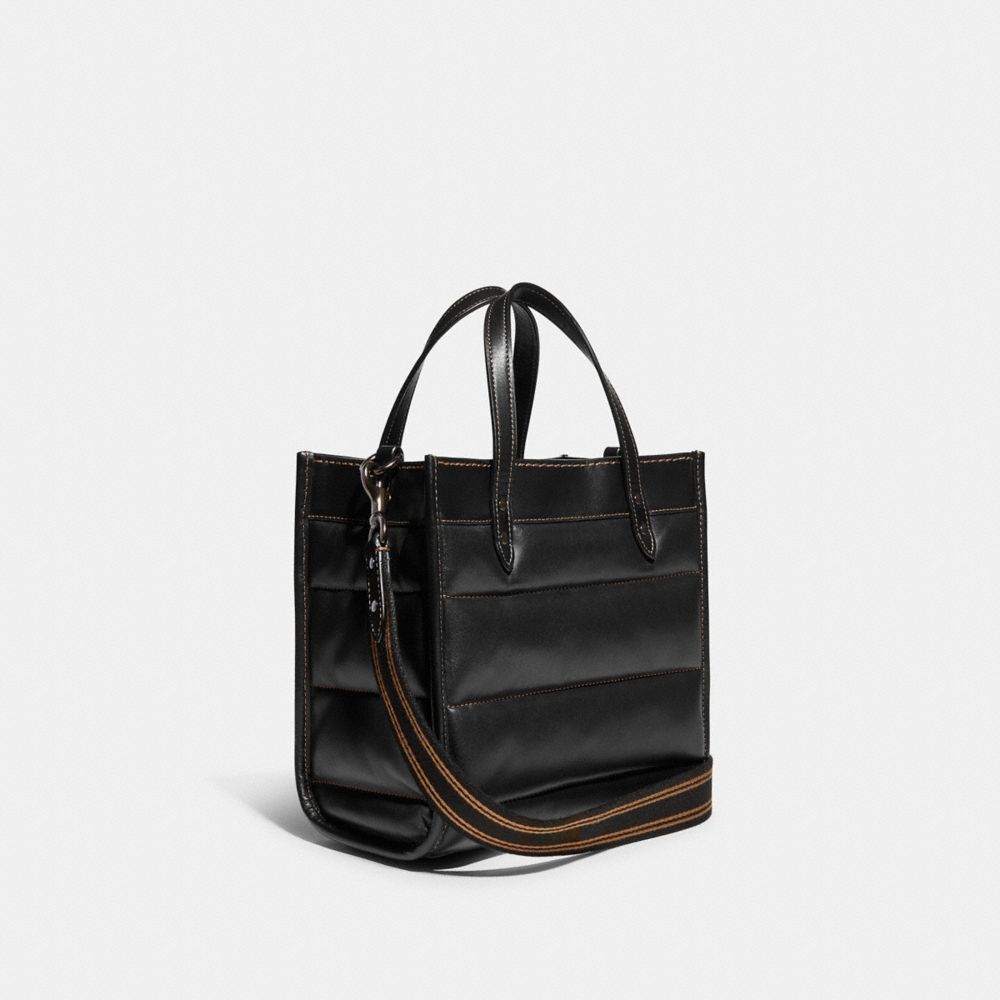 COAthtCH Classic handbags