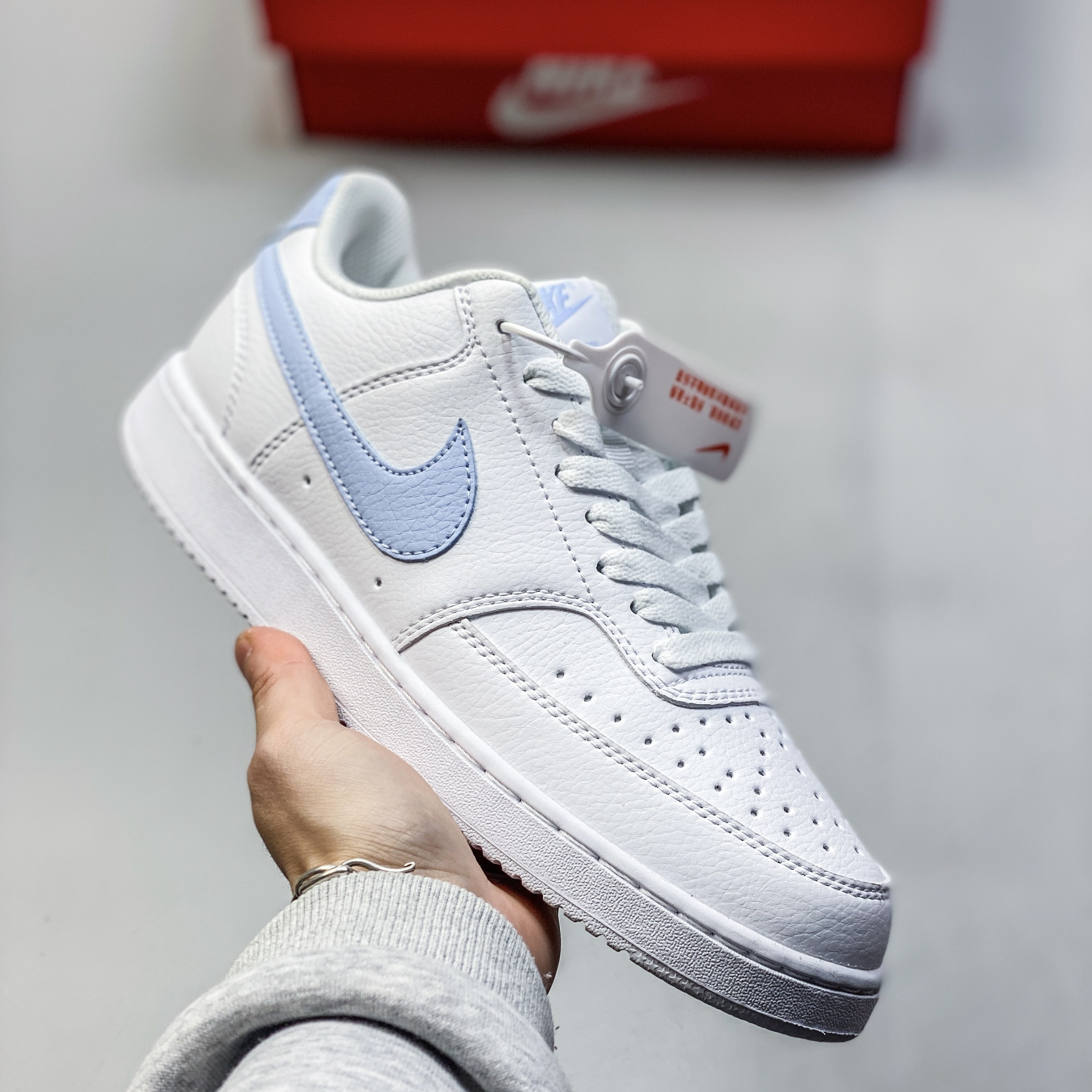 Nike Court Vision Low