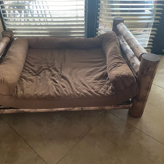 Caesar Dog Bed