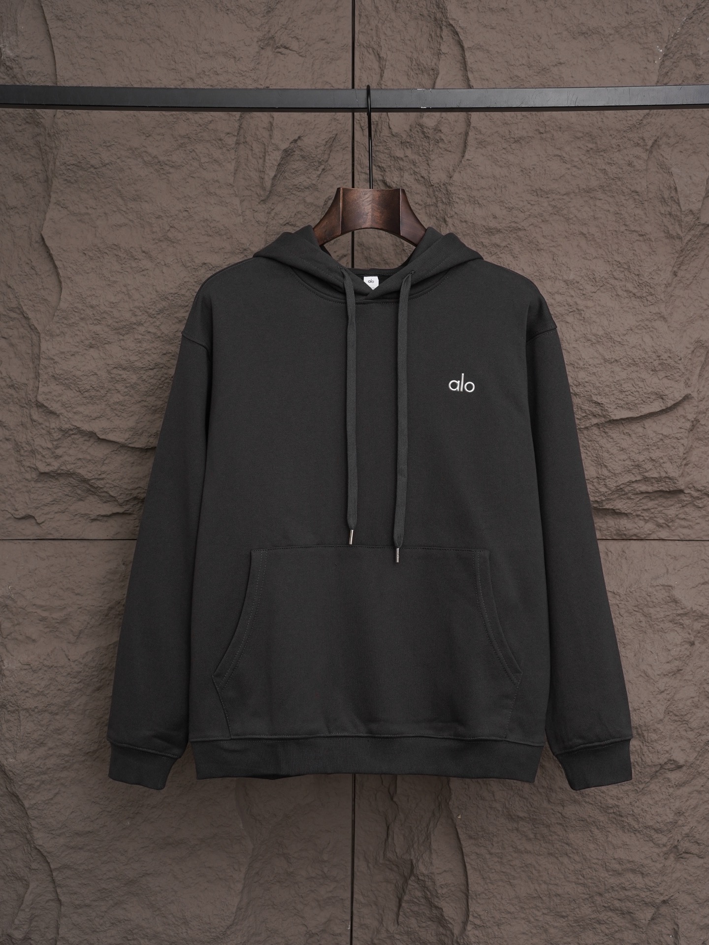 Alo Yoga Accolade Hoodie