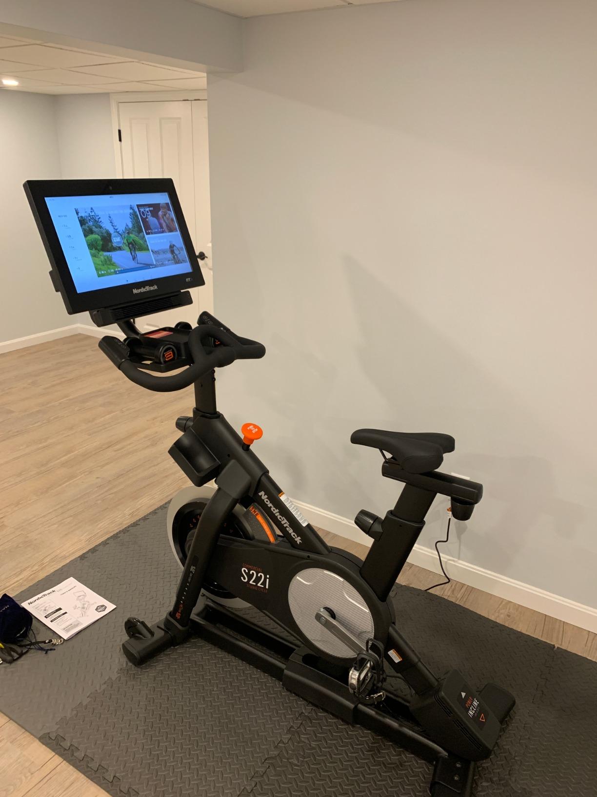 NordicTrack Commercial Studio Cycle