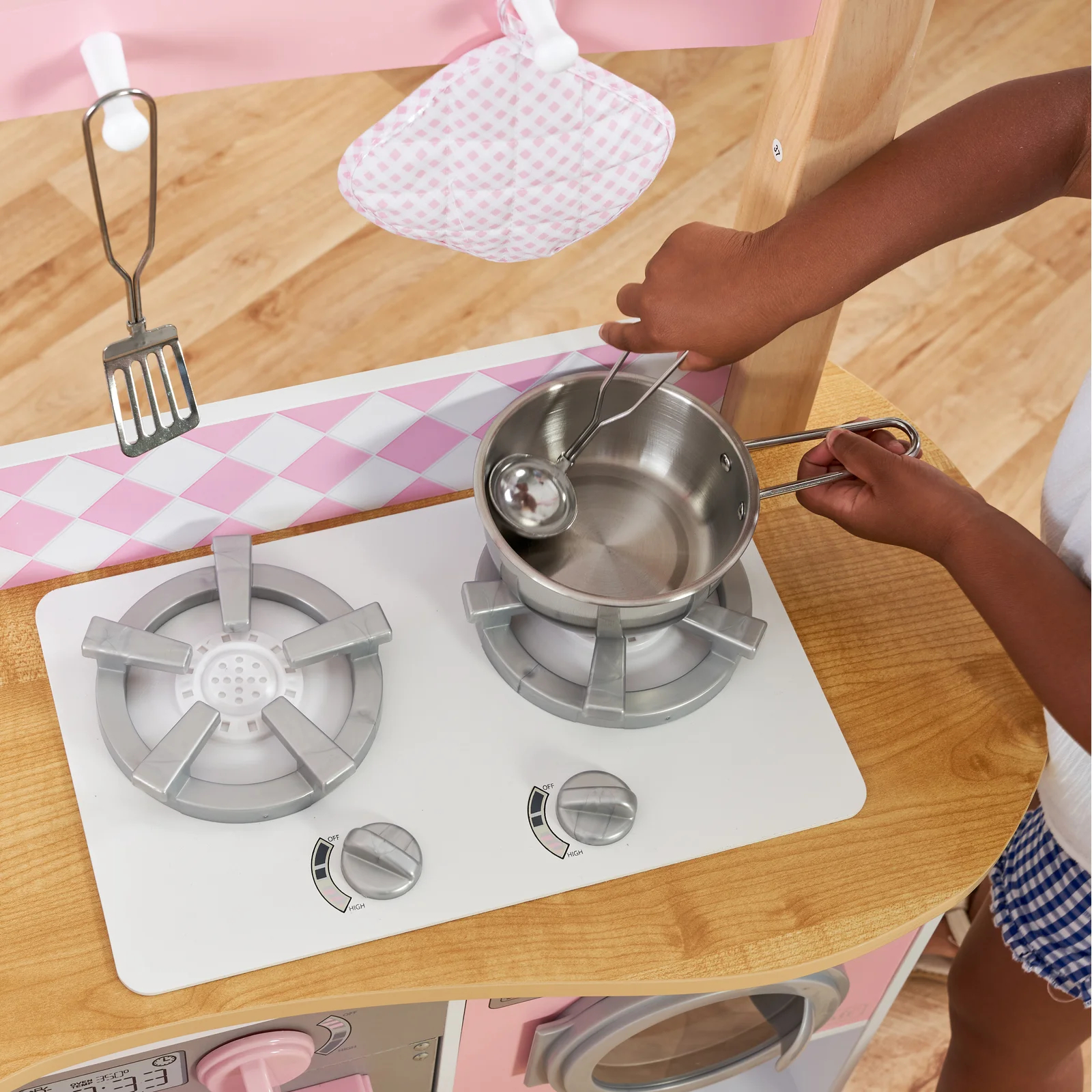 Grand Gourmet Corner Kitchen Set