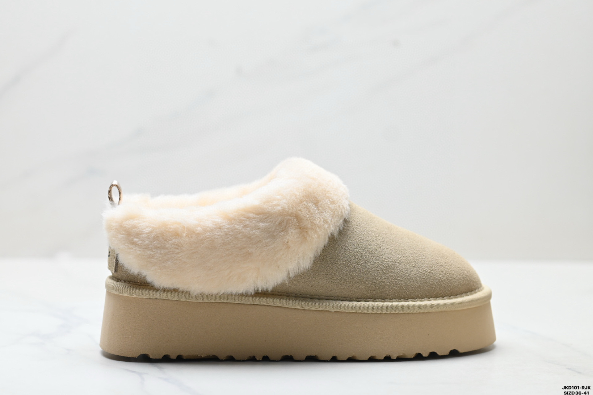 UGG Classic Clear Mini Detail 5