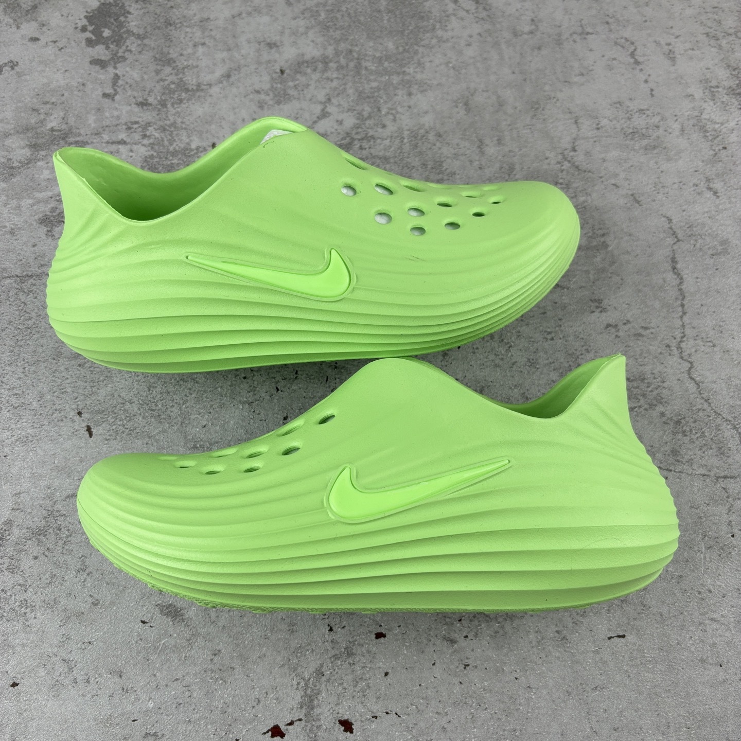 Nike ReactX Rejuven8 Sneakers detail 3