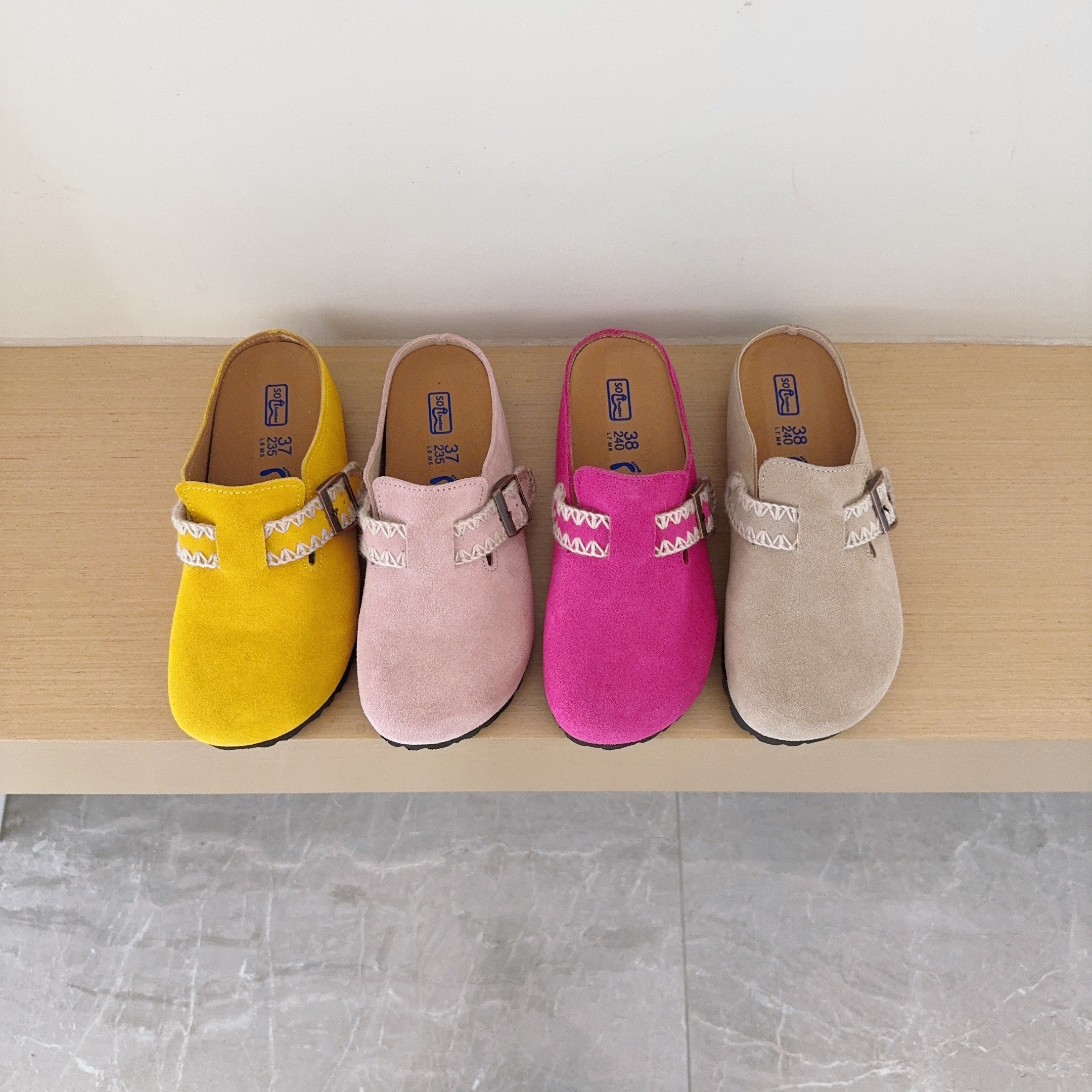 UGG Footwear Style 062