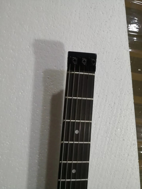 Headless 6 Strings Electric Guitar with Black Hardware, Rosewoodood Fretboard
