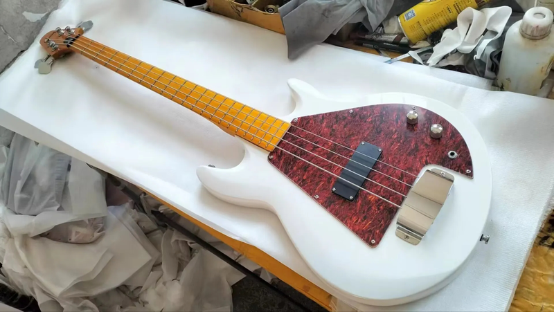 4 String Grabber style Electric Bass guitar white Professional