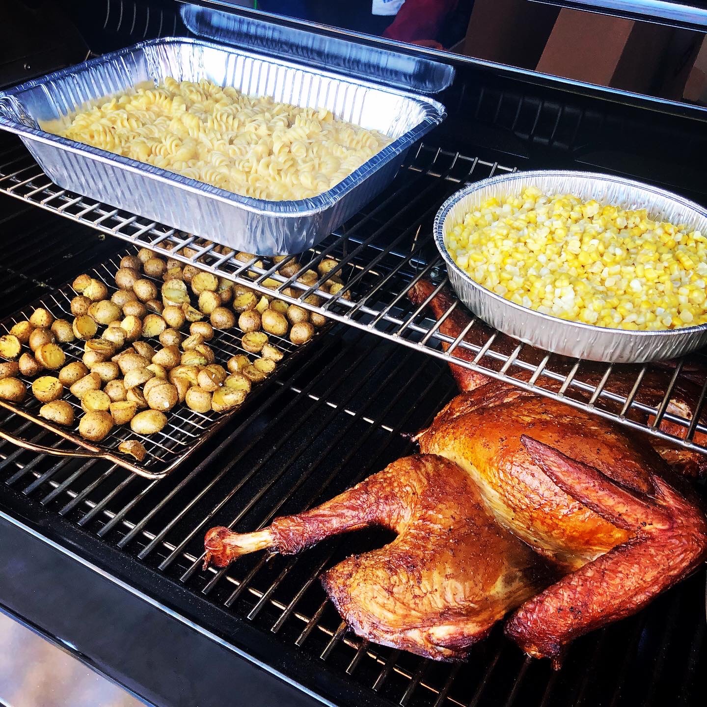 Weber SmokeFire EX6 (2nd Generator) Wood Fired Pellet Grill