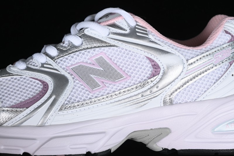 New Balance 530