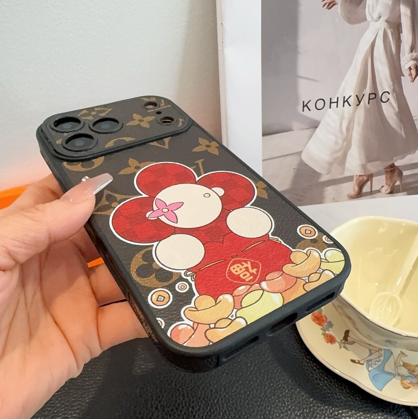Louis Vuitton Vivienne Lucky Fortune Monogram Leather Luxury Shockproof Phone Case
