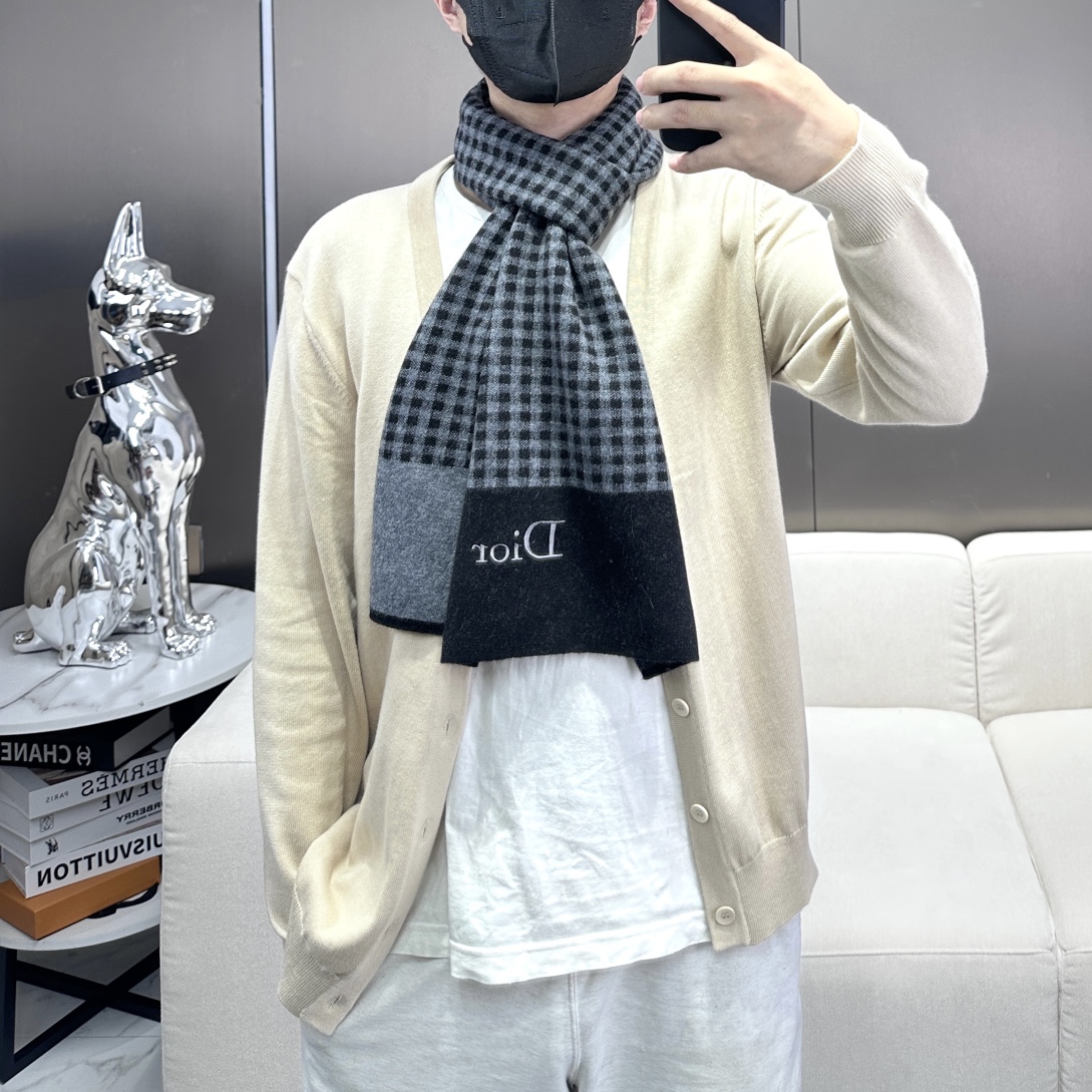 Dior Houndstooth Cashmere Scarf Black 180 x 32 cm product images